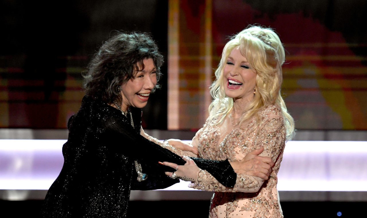 LOS ANGELES, CA - JANUARY 29: Actor Lily Tomlin (L) accepts the 2016 SAG Life Achievement Award from actor/singer Dolly Parton onstage during The 23rd Annual Screen Actors Guild Awards at The Shrine Auditorium on January 29, 2017 in Los Angeles, California. 26592_014